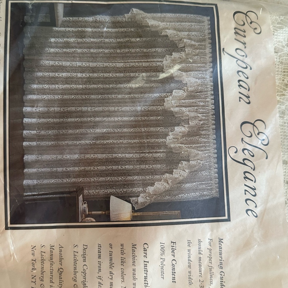 Vintage Lace Curtain Panel - White
